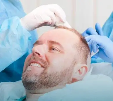 هل يمكن إجراء عملية زراعة الشعر بدون ألم؟